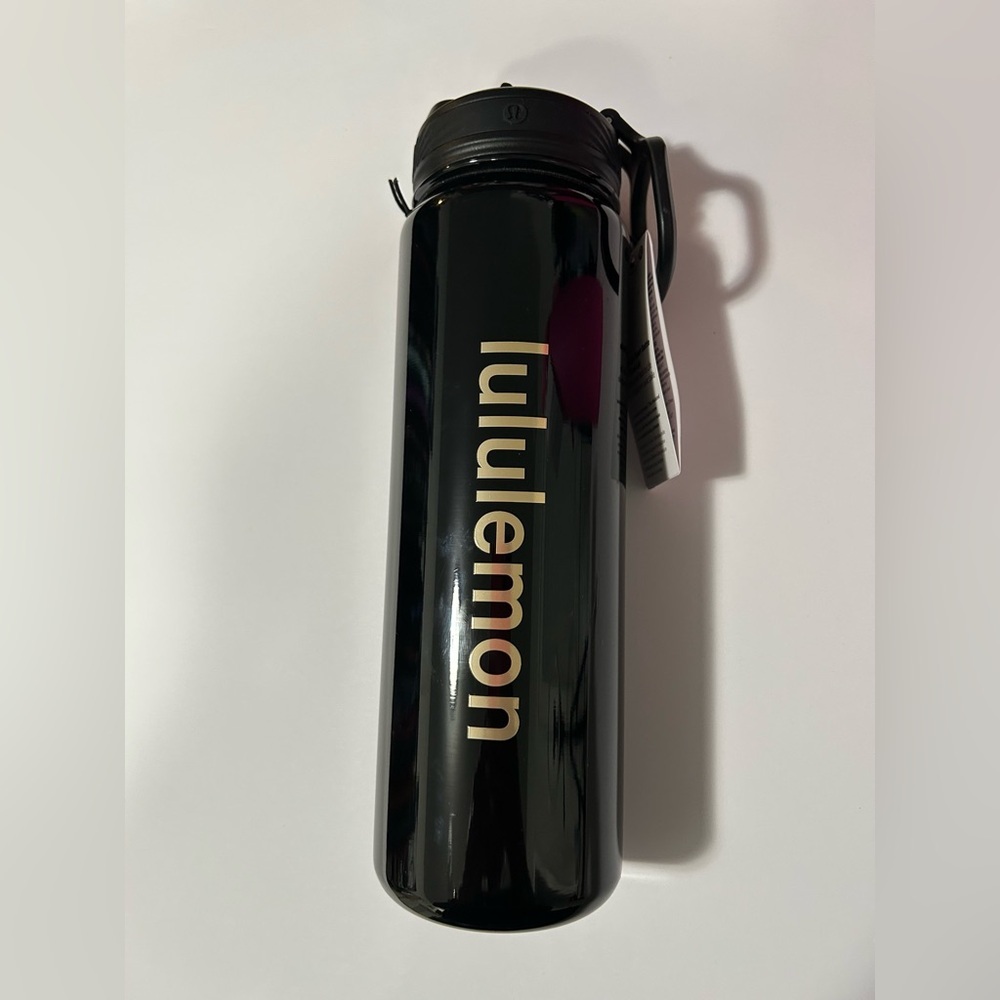 Lululemon‎ Back to Life Black Sports Water Bottle-24oz